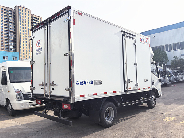 福田奧鈴捷運國六藍牌4 2米冷藏車