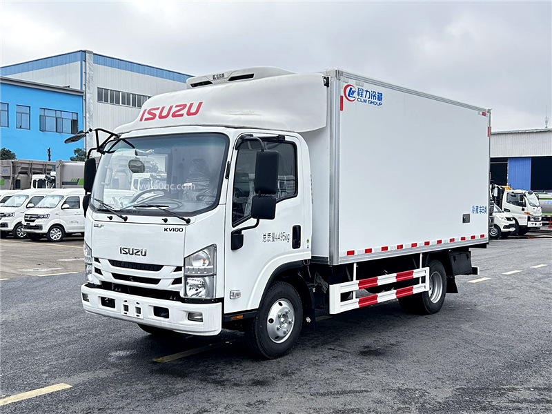 五十鈴KV100國(guó)六4.2米冷藏車(chē)
