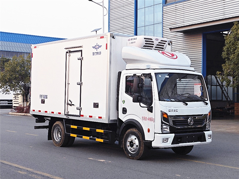 東風(fēng)多利卡國六冷藏車