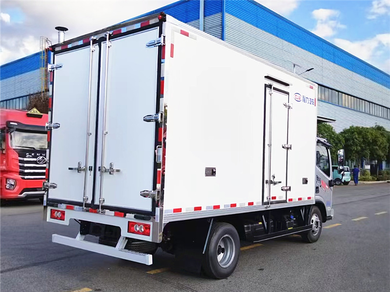 福田奧鈴國六藍牌冷藏車