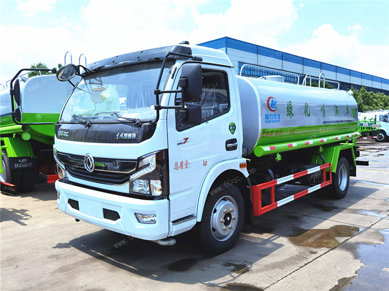 國六東風多利卡9噸灑水車
