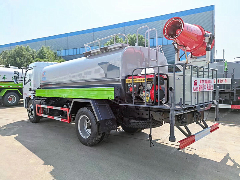 國六7-10東風福瑞卡F7霧炮車