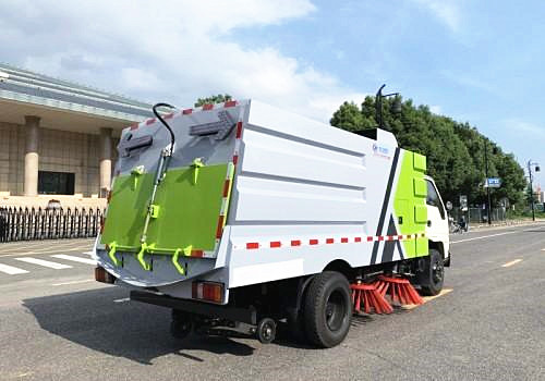 江鈴順達(dá)國(guó)六掃路車