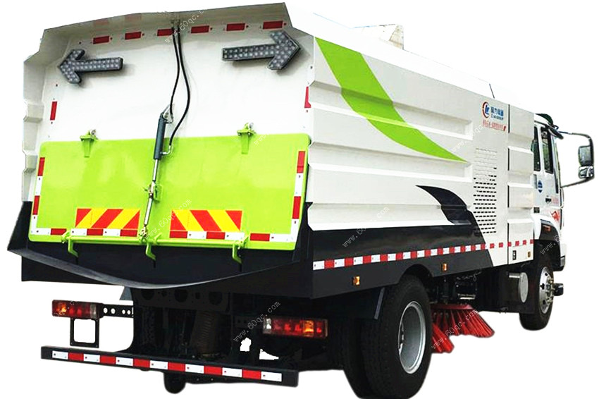 重汽12方掃路車