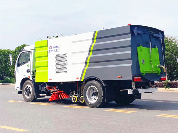 東風福瑞卡洗掃車