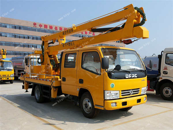 東風D6高空作業車