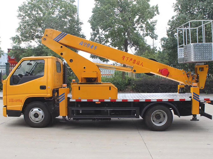 江鈴21米藍牌國六高空作業車