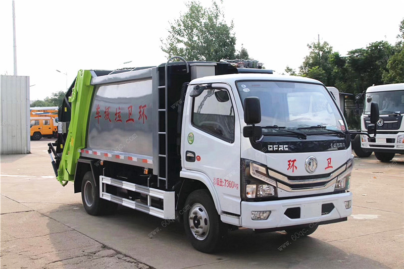 東風多利卡D6壓縮垃圾車