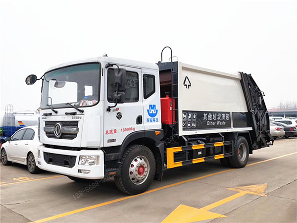 東風多利卡D9壓縮垃圾車_10方_12方壓縮垃圾車